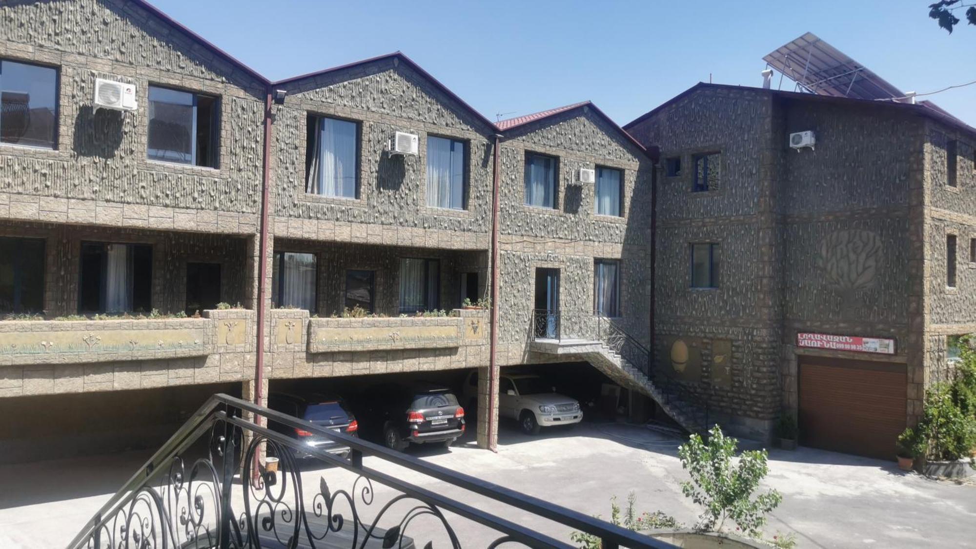 Narek+ Hotel Arrinj Room photo