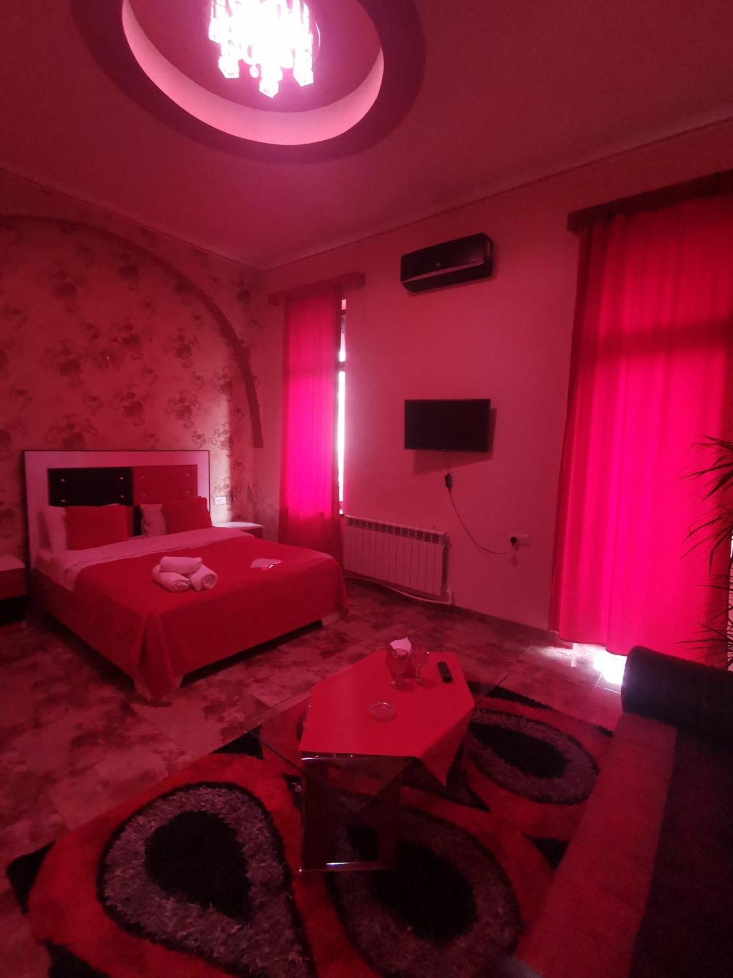 Narek+ Hotel Arrinj Exterior photo