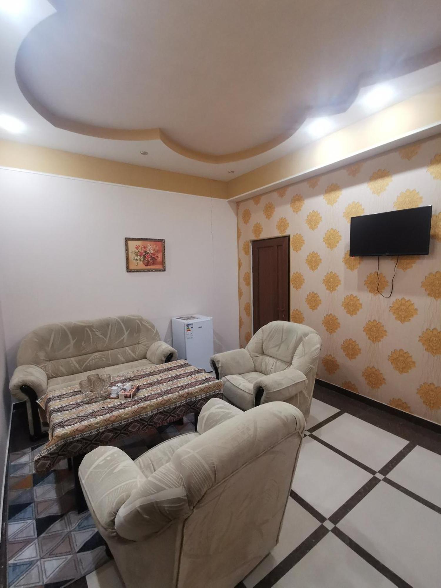 Narek+ Hotel Arrinj Room photo